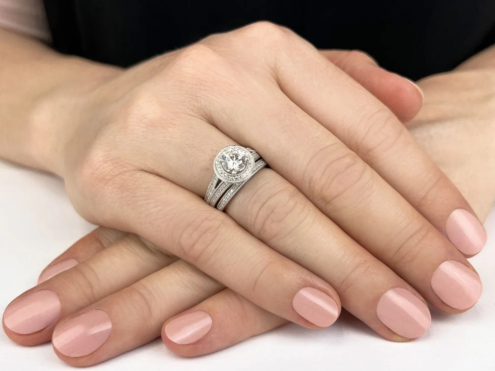 Vintage Beauty Matching Bridal Set Diamond  with 1.73 ct. (1.25 ct. center diamond) - Image 3