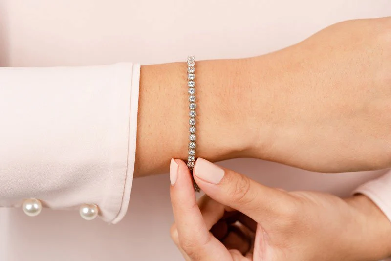Vintage Dreams Tennis Diamond Bracelet with 3.12 ct.(finished) 2.5mm - Image 3
