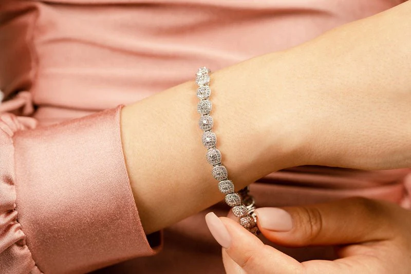 Vintage Inspired Fancy Diamond Bracelet with 3.25 ct.(finished) 1mm, 2.5mm - Image 4