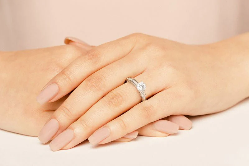 Vintage Look Side Stone Diamond Engagement Ring with 1.00 ct. (0.75 ct. center diamond) - Image 3