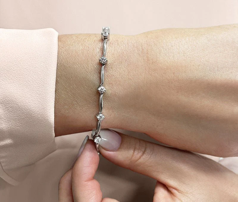 Wavy Link Diamond Bracelet with 1.50 ct.(finished) 3.25mm - Image 3